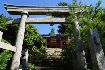 御山神社_U