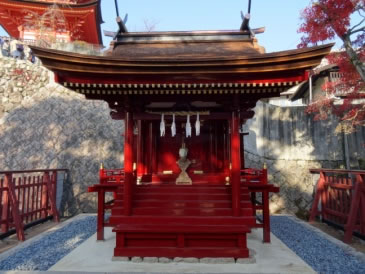 荒胡子神社